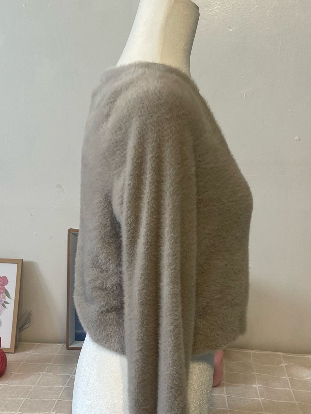 aerie casual women’s Cozy V-Neck Fuzzy Cardigan in Gray size S - Picture 5 of 10